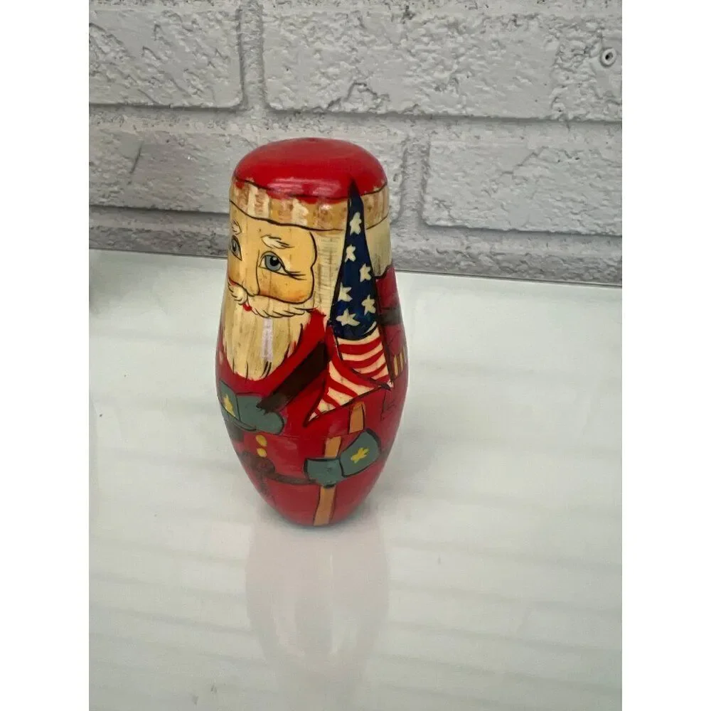 Vintage Russian Santa Claus Hand Painted Wood Nesting Dolls 5 PCS